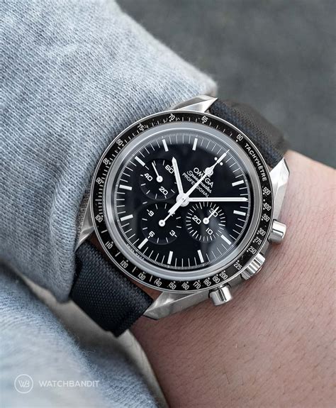 omega speedmaster black red nylon strap|Omega Speedmaster with leather strap.